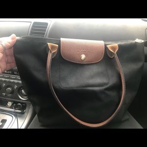 Authentic Black Medium Longchamp